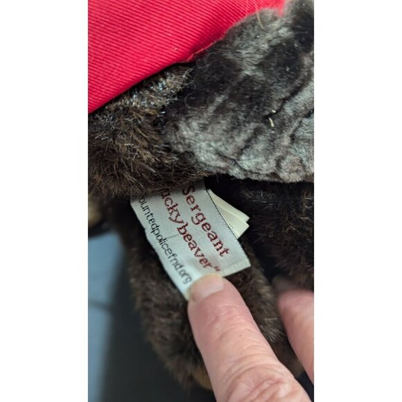 Bucky Beaver Stuffed Animal House Soft Toy Canadian Mountie RMCP Canada  10" - Picture 6 of 7